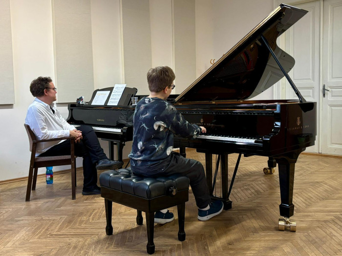 Leonard Teo Matis na Rodinnom striebre na VŠMU