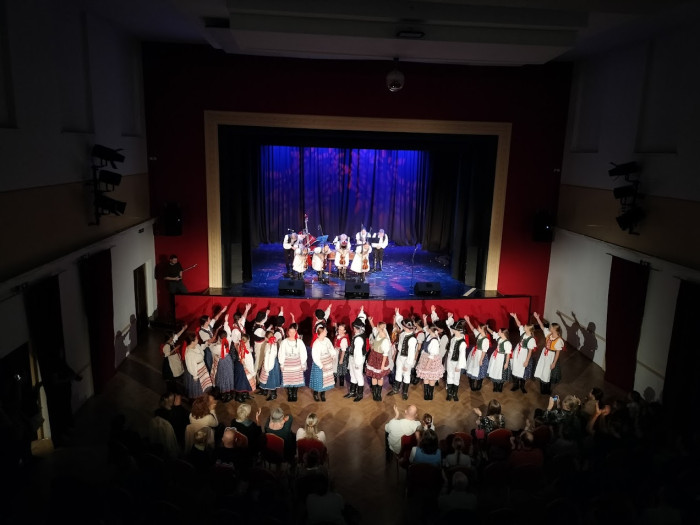 DFS Čečinka a FS Čečina na Festivale folklóru FESTIFOL v Bratislave